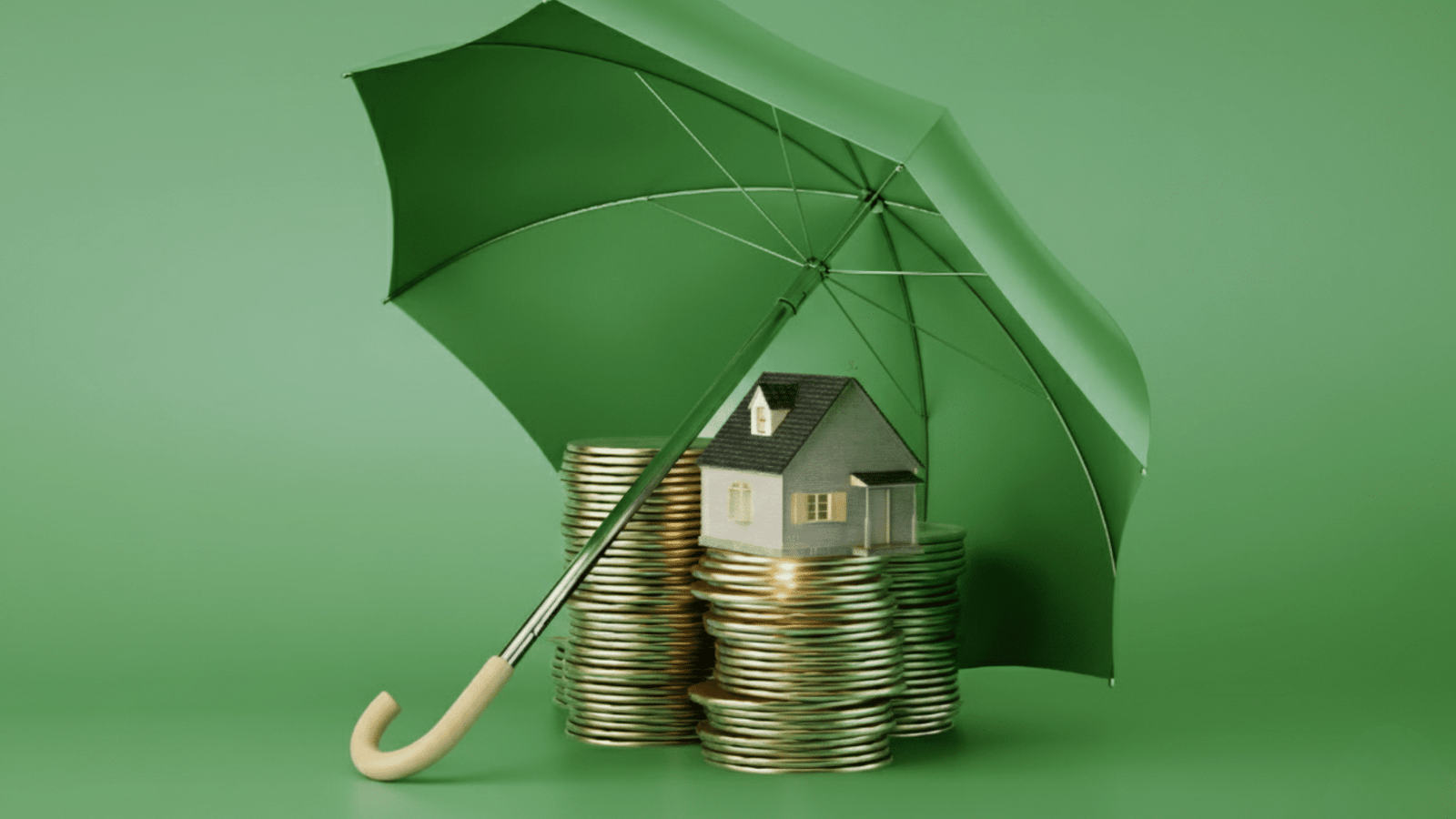 Pièces sous parapluie vert symbolisant la protection financière à Caen